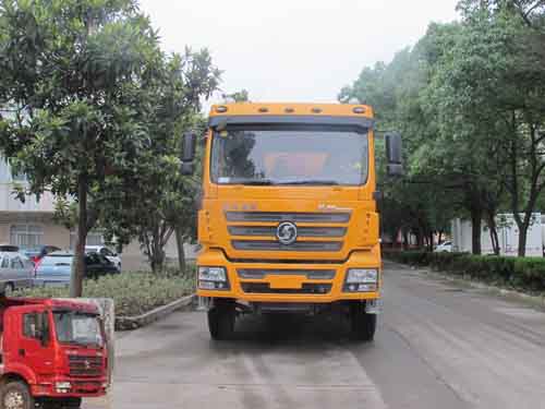 SX3256MT404自卸汽车燃油公告图片1