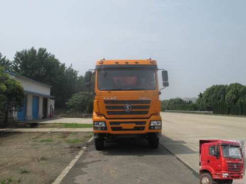 SX3256MT404自卸汽车燃油公告图片1