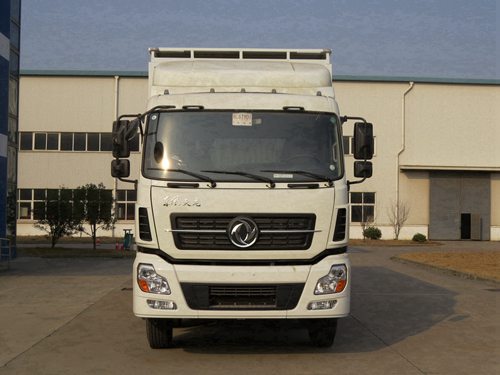 NJT5310CCQ畜禽运输车燃油公告图片1