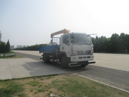 DFZ5160JSQSZ4D3随车起重运输车燃油公告图片2