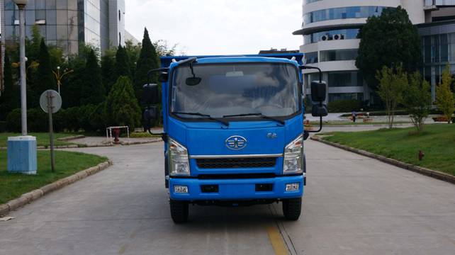 CA3040K6L3E4-3自卸汽车燃油公告图片1