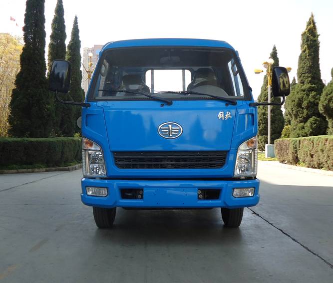 CA3040K11L1E4J自卸汽车燃油公告图片1