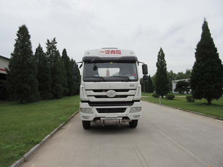 LZQ5310ZKX45J车厢可卸式汽车燃油公告图片1