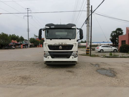SLS5260GYYZ5A运油车燃油公告图片1