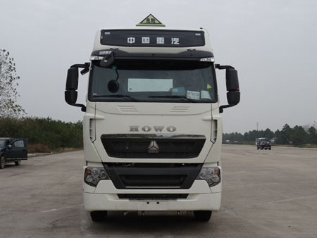 ZZ4187V361HE1W牵引汽车燃油公告图片1