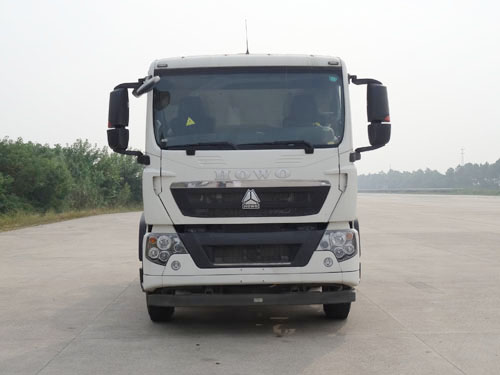 ZZ5257GJBN324GE1混凝土搅拌运输车燃油公告图片1