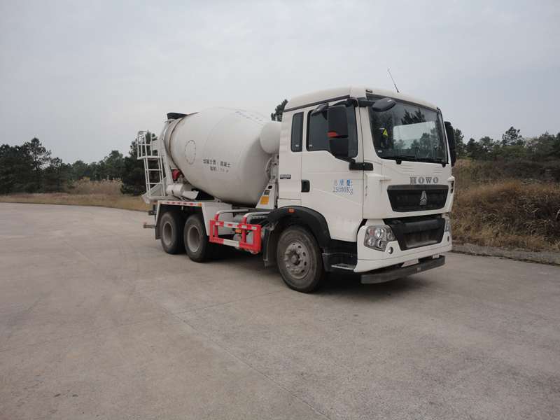 XT5250GJBT532Q混凝土搅拌运输车燃油公告图片2