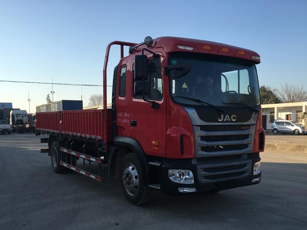 HFC1161P3K1A47S3V载货汽车燃油公告图片2