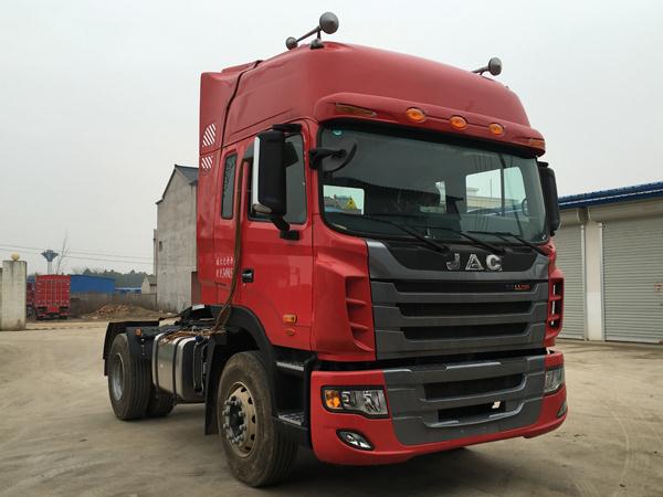 HFC4181P1K5A35S3V牵引汽车燃油公告图片2