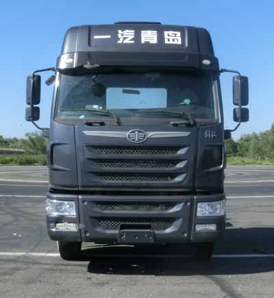 CA4256P2K15T3E5A80平头柴油牵引车燃油公告图片1