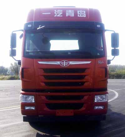 CA4256P2K2T3E5A80平头柴油牵引车燃油公告图片1
