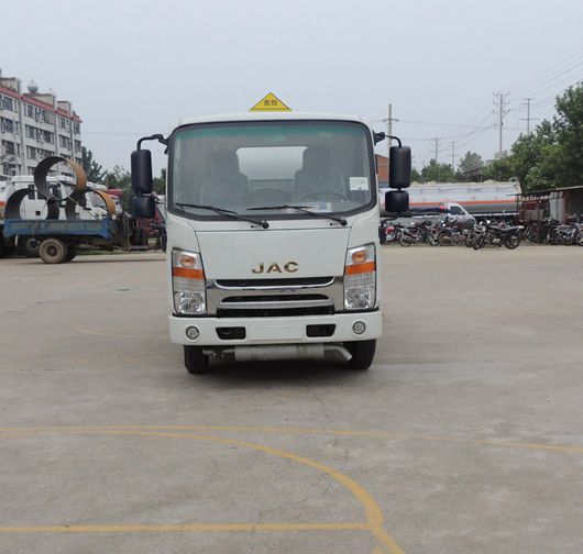 SLS5070GJYJ4加油车燃油公告图片1