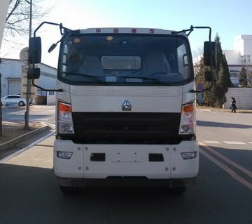 ZZ5167GJBG381CD1混凝土搅拌运输车燃油公告图片1