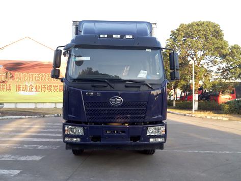 FXC5161XBWP62L4E4保温车燃油公告图片1