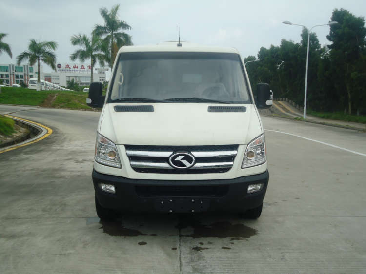 XMQ6593KED5C轻型客车燃油公告图片1