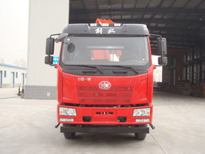 CSJ5165JSQ5随车起重运输车燃油公告图片1
