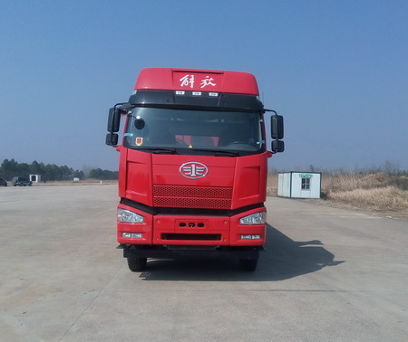 CA3310P63K1L2T4E5平头柴油自卸汽车燃油公告图片1