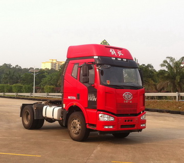 CA4160P63K2E4危险品运输半挂牵引车燃油公告图片2