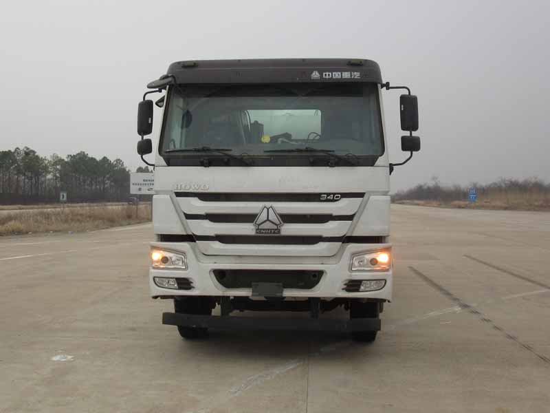 CLY5257GJB43E1混凝土搅拌运输车燃油公告图片1