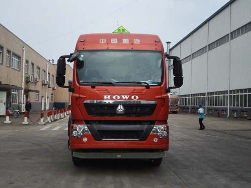 LG5320GYYZ5铝合金运油车燃油公告图片1