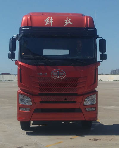 CA4250P25K2T1E5A平头柴油牵引车燃油公告图片1