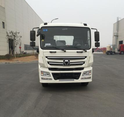 NXG4180D5NA半挂牵引车燃油公告图片1