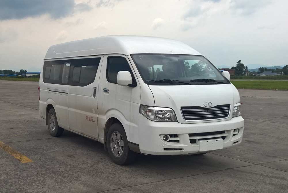 SQR6547H13D轻型客车燃油公告图片2