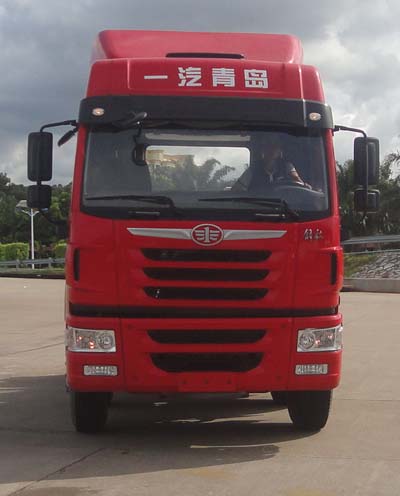 CA4252P1K15T3E5A80平头柴油牵引车燃油公告图片1