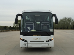 JNP6128V1豪华客车燃油公告图片1