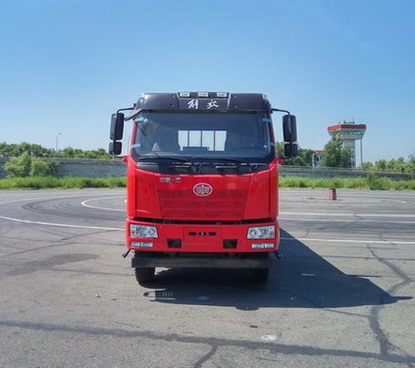 CA1250P62K1L5T3E5平头柴油载货汽车燃油公告图片1