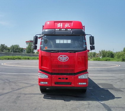 CA1250P63K1L6T3AE4平头柴油载货汽车燃油公告图片1
