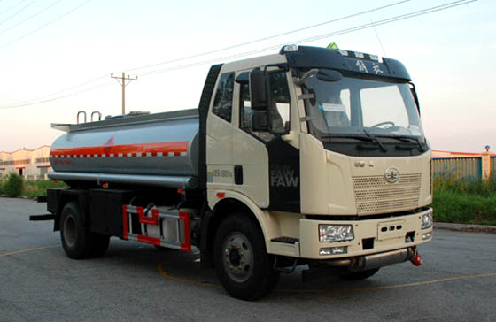 PJQ5160GJYCA加油车燃油公告图片2