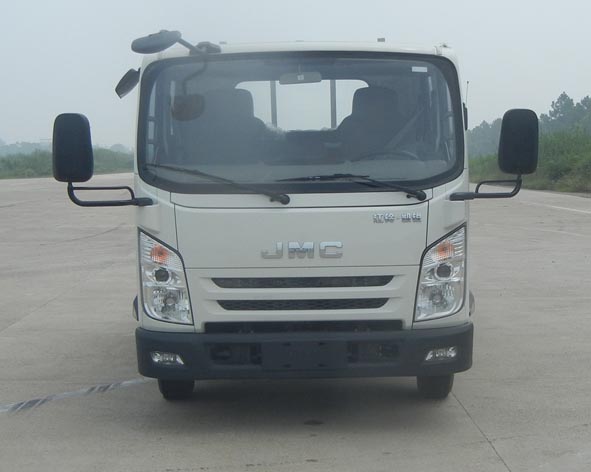 JX1044TSCC25载货汽车燃油公告图片1