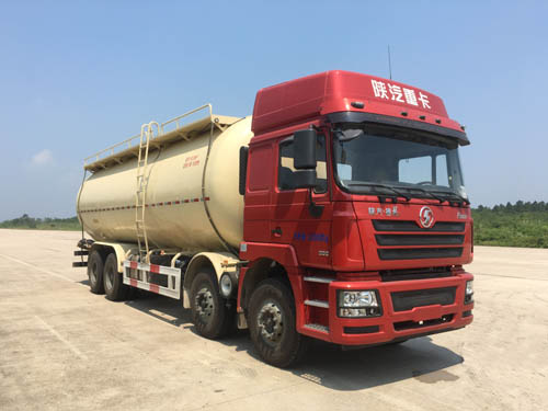 THT5311GFLSX低密度粉粒物料运输车燃油公告图片2