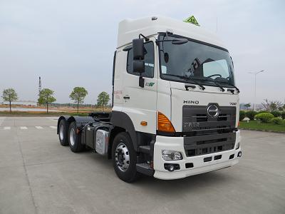 YC4250SS2PL5W危险品牵引汽车燃油公告图片2