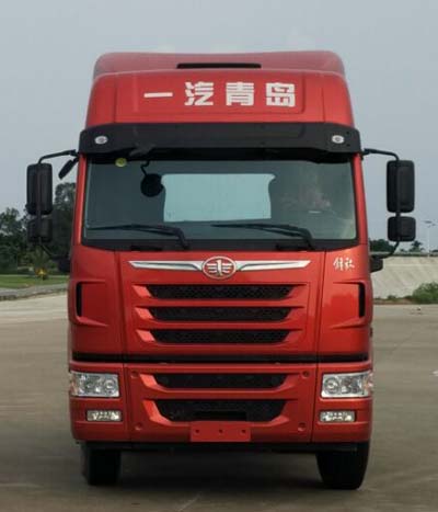 CA4256P2K15T1E5A80平头柴油牵引车燃油公告图片1