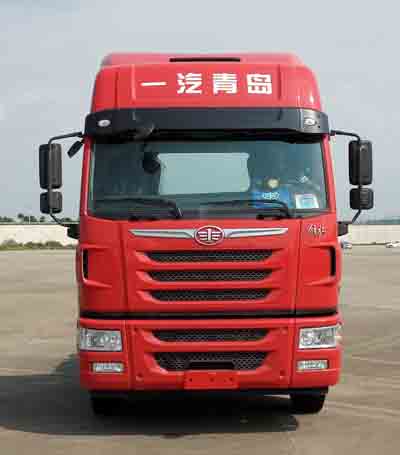 CA4256P2K15T3E5A80平头柴油牵引车燃油公告图片1