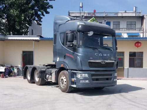 HN4255A42C3M5危险品半挂牵引车燃油公告图片2