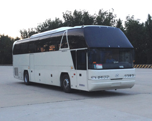 HNQ6127HV客车燃油公告图片2