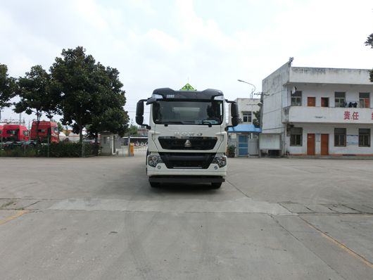 SLS5310GYYZ5运油车燃油公告图片1