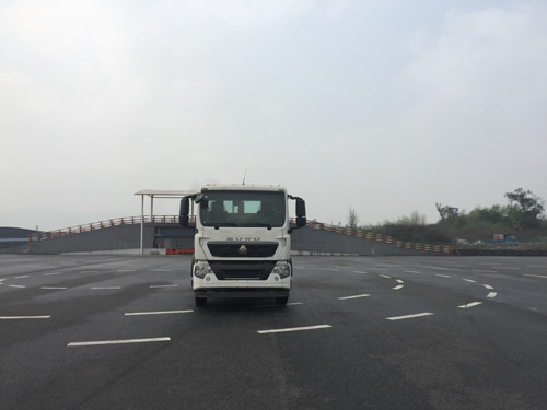 JHA5255ZXXZZA5车厢可卸式垃圾车燃油公告图片1