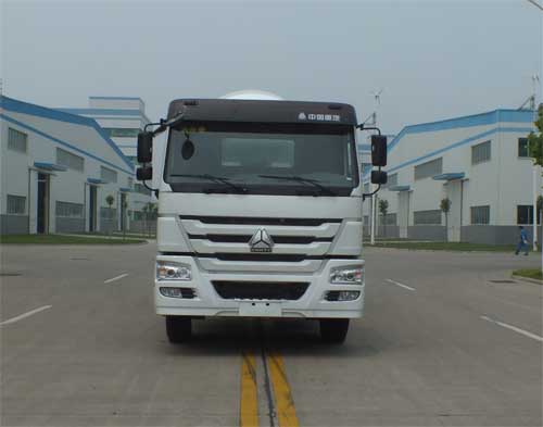 SMQ5250GJBZ43混凝土搅拌运输车燃油公告图片1