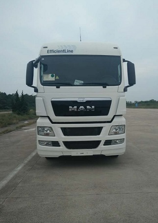 TGX28.480半挂牵引车燃油公告图片1