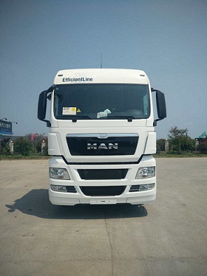 TGX28.540半挂牵引车燃油公告图片1