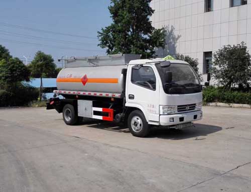 CLQ5070GRY5E易燃液体罐式运输车燃油公告图片2