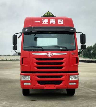 CA4255P1K2T1E5A80危险品运输半挂牵引车燃油公告图片1