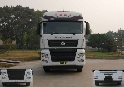 ZZ4256V25CHE1牵引汽车燃油公告图片1