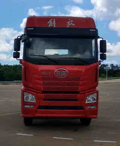 CA4250P25K24T3E5平头柴油牵引车燃油公告图片1
