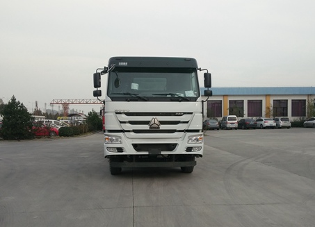 XT5310GJBZZE2混凝土搅拌运输车燃油公告图片1