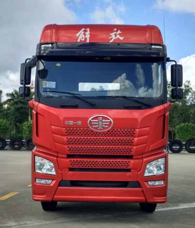 CA4250P25K24T3E5平头柴油牵引车燃油公告图片1